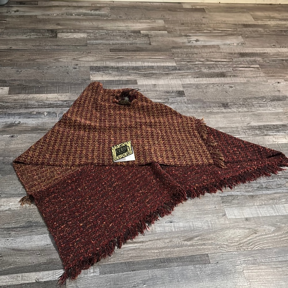 Curio cape one size fringe